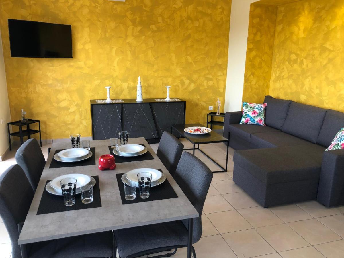 Kakovatos - Luxury Sea View Apartment “Theodora” 54M2. 外观 照片